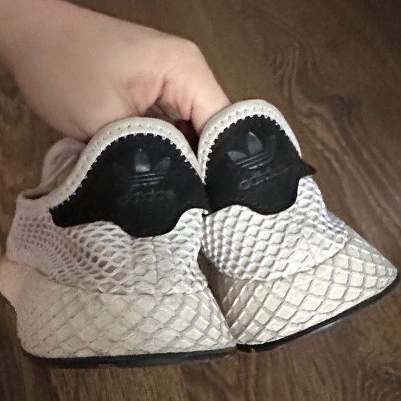Adidas Deerupt Runner Sneakers - Picture 2 of 4